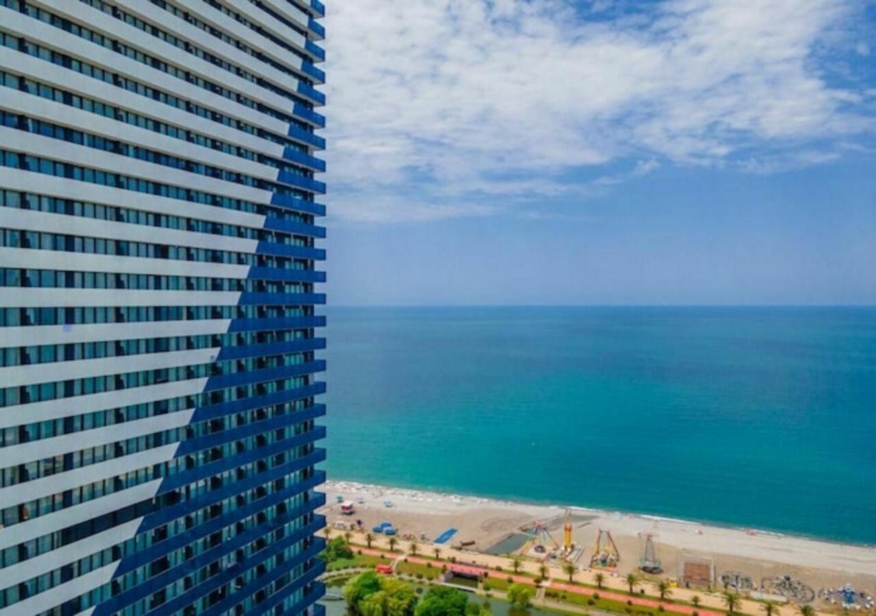 Orbi City Sea View Apartments Batumi Exterior foto
