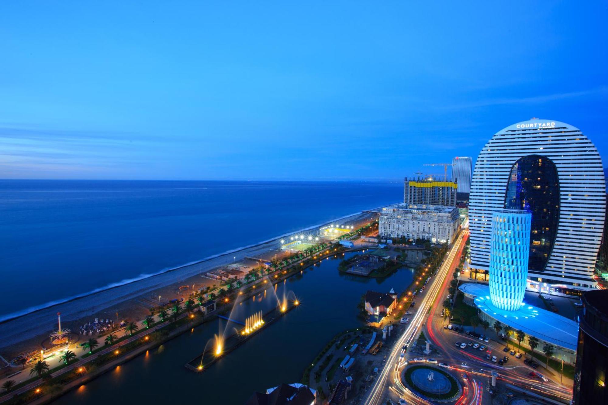 Orbi City Sea View Apartments Batumi Exterior foto